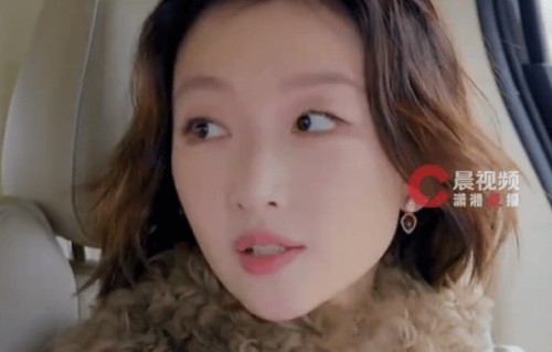 周冬雨自曝从未发朋友圈：不敢加好友，被误会屏蔽太真实