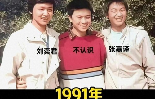 因太帅被雪藏，太穷被妻子离婚，如今55岁再度翻红成叔圈顶流