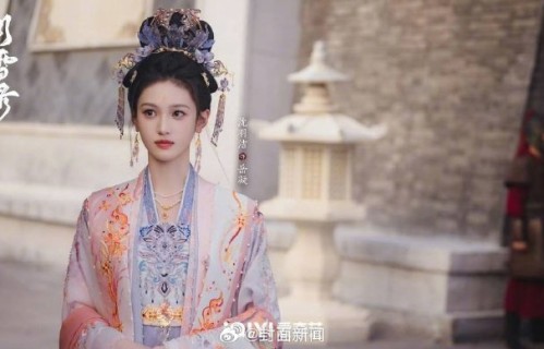 如何看待沈羽洁首次担任爱奇艺S+级剧集女主角的表现和挑战？