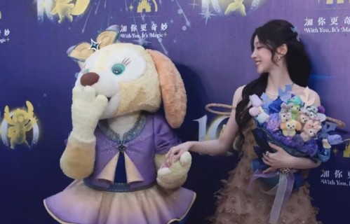 刘宇宁和宋雨琦的雨中表演，他们是如何应对恶劣天气保证演出效果的？|奇妙在身边|雨中合唱|迪士尼|舞台|雨声