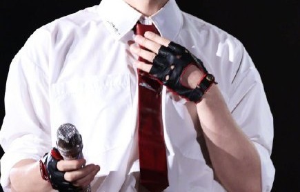 这次直播事故对李荣浩的艺人形象和未来发展有何影响？|手机|版权|活人|滤镜|续航力