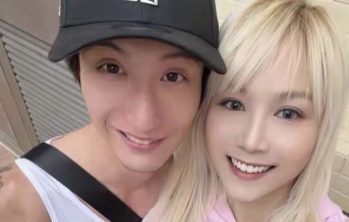 突发！香港女星宣布和渣男男友分手，镜头前崩溃痛哭直言是解脱
