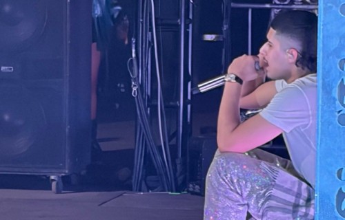 North West后台观看Fakemink科切拉音乐节演出