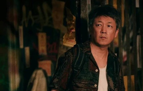 未播先火！《黑夜告白》定档，潘粤明王鹤棣师徒联手，10城首映会门票秒磬