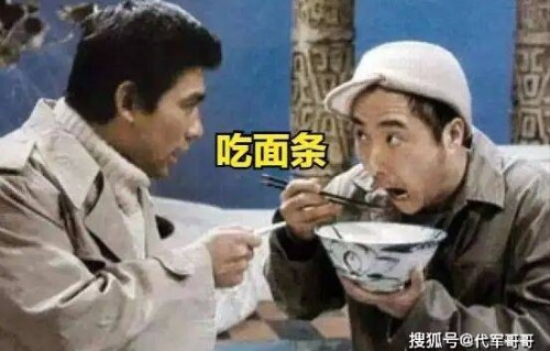 72岁陈佩斯近况曝光！曾11次登春晚封神，如今仍踏遍全国巡演话剧