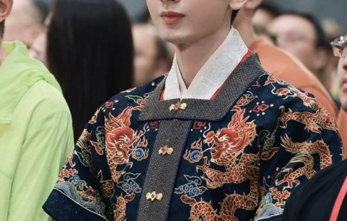 爱奇艺2026古装剧:15天限时冒险能打破题材同质化吗_片场观点|唐朝诡事录|两京十五日|智能体|历史|叙事