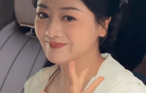 演员小李琳时隔13年复出拍戏曾出演《上错花轿嫁对郎》