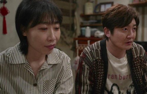 仅播2集就收视破1，郭京飞令观众成功入坑，悬疑剧又有天花板了