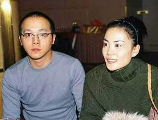 图为窦唯和王菲。